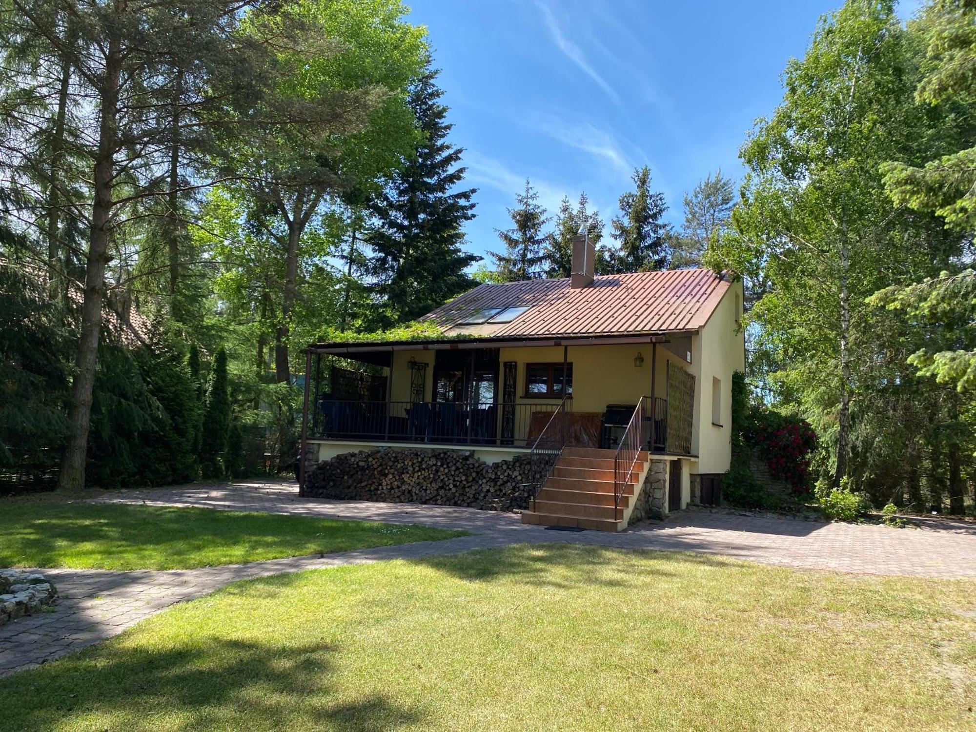 Domek Marzen Powidz Ostrowo  Exterior foto