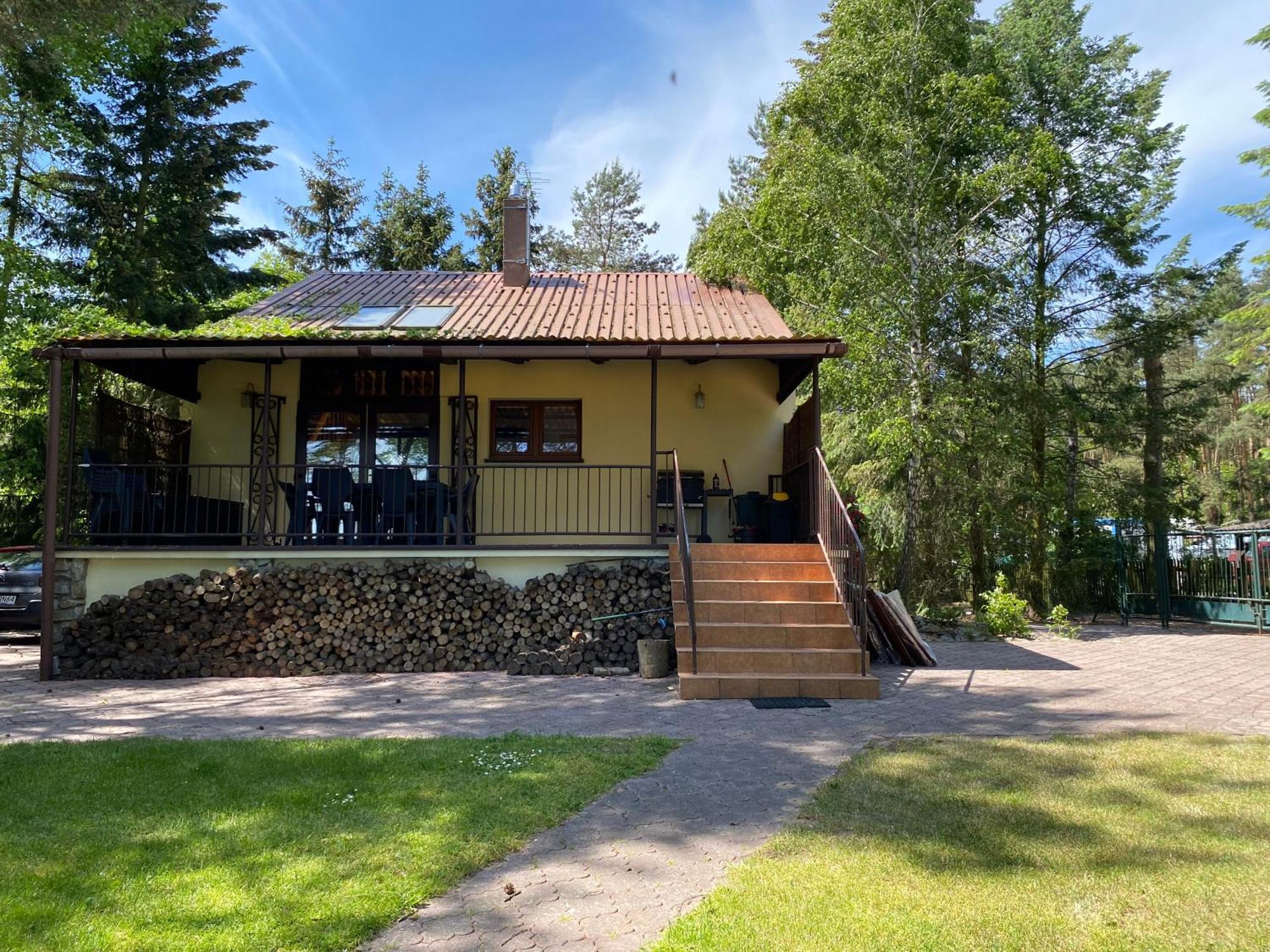 Domek Marzen Powidz Ostrowo  Exterior foto