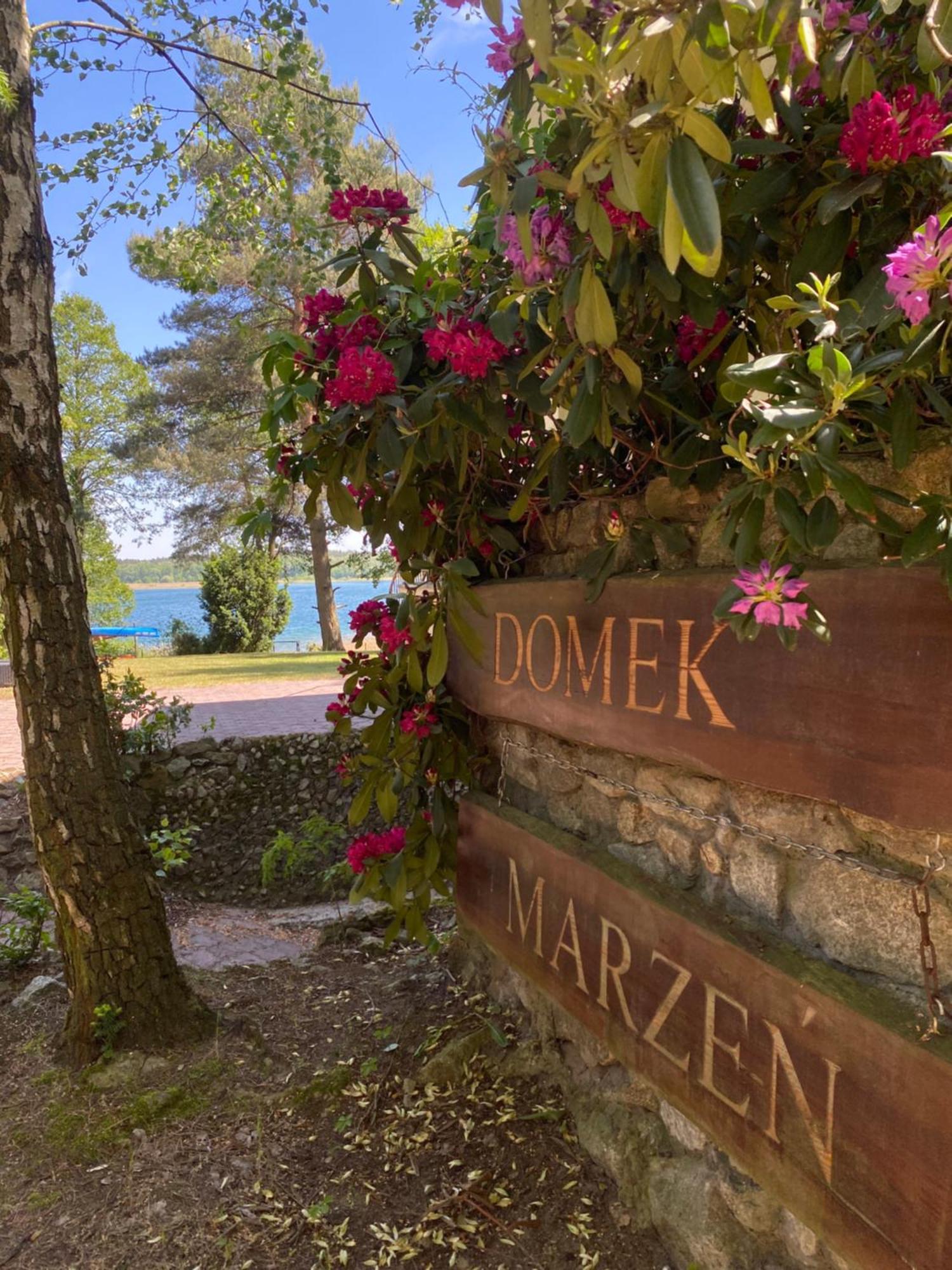 Domek Marzen Powidz Ostrowo  Exterior foto
